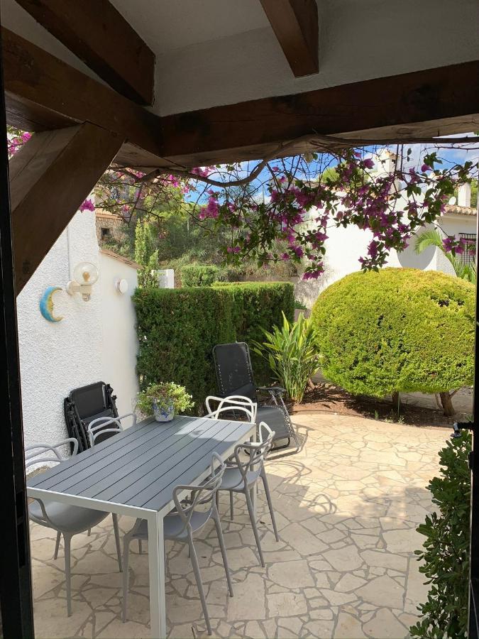 Bungalow Marquerite Moraira, 5 Minutes From Beach 特乌拉达 外观 照片