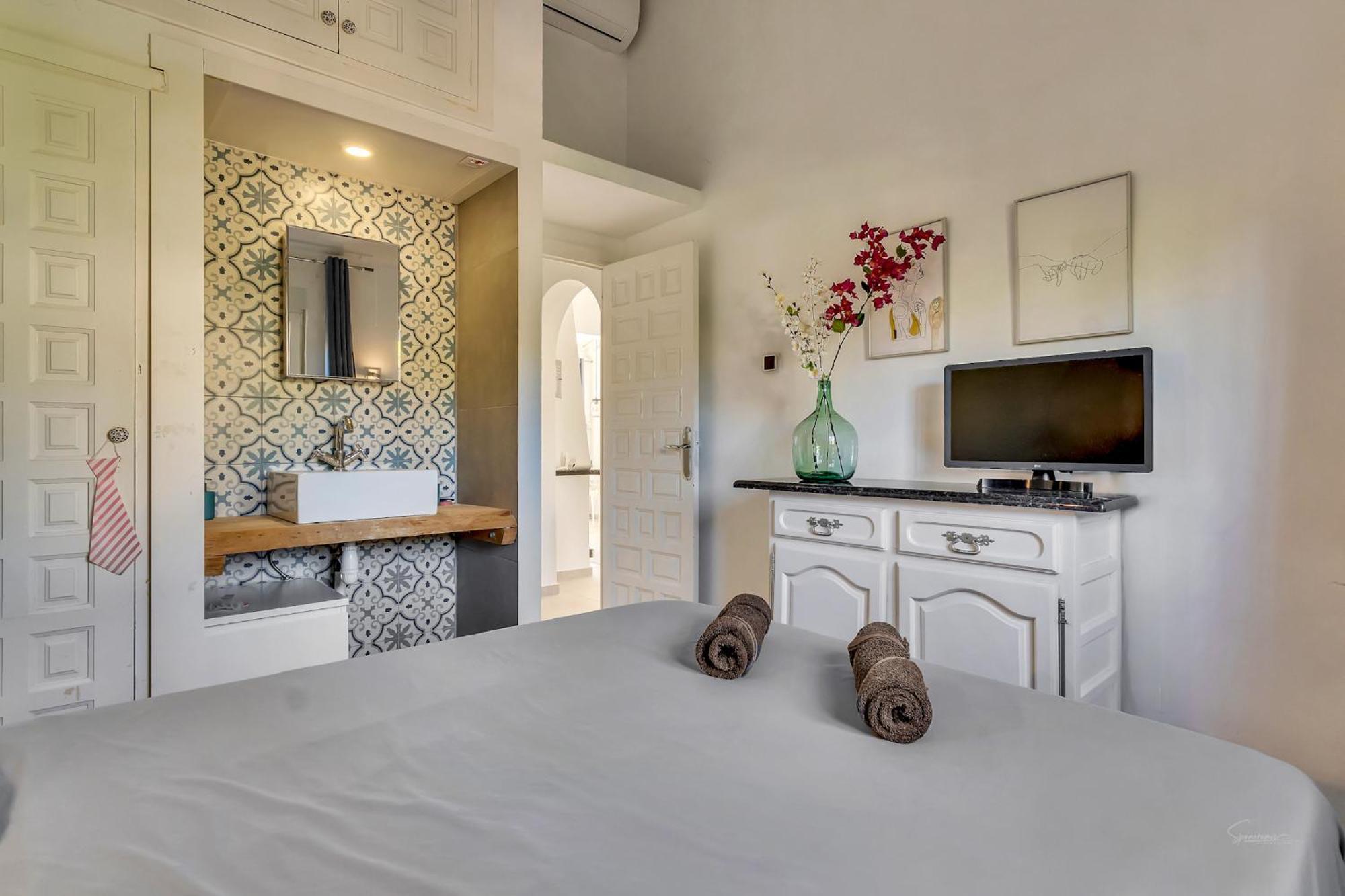 Bungalow Marquerite Moraira, 5 Minutes From Beach 特乌拉达 外观 照片