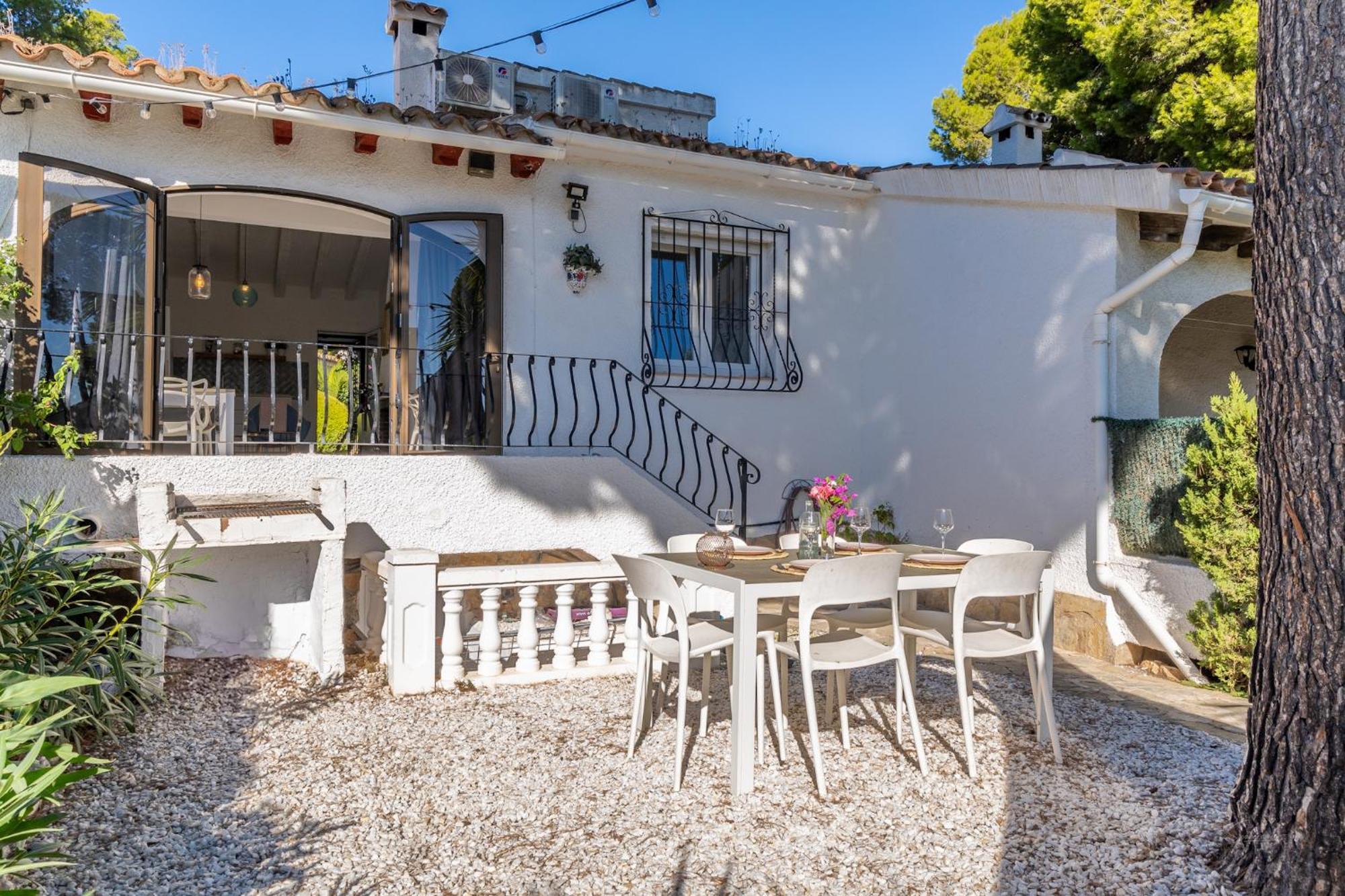 Bungalow Marquerite Moraira, 5 Minutes From Beach 特乌拉达 外观 照片